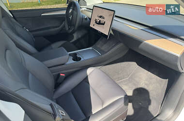 Внедорожник / Кроссовер Tesla Model Y 2023 в 