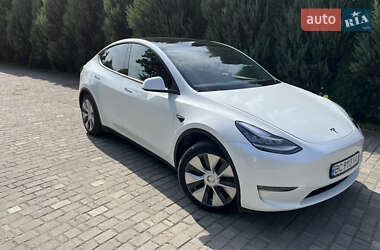 Внедорожник / Кроссовер Tesla Model Y 2022 в 