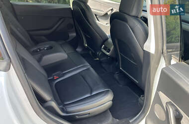 Внедорожник / Кроссовер Tesla Model Y 2022 в 