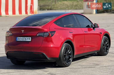 Внедорожник / Кроссовер Tesla Model Y 2022 в 