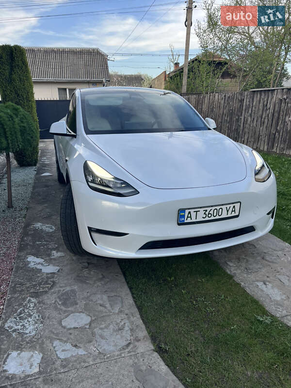 Внедорожник / Кроссовер Tesla Model Y 2021 в Ивано-Франковске фото 2 Внедорожник / Кроссовер Tesla Model Y 2021 в Ивано-Франковске