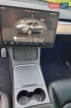 Внедорожник / Кроссовер Tesla Model Y 2023 в 