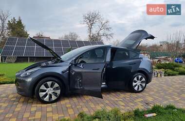 Внедорожник / Кроссовер Tesla Model Y 2023 в 