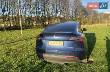 Внедорожник / Кроссовер Tesla Model Y 2024 в 