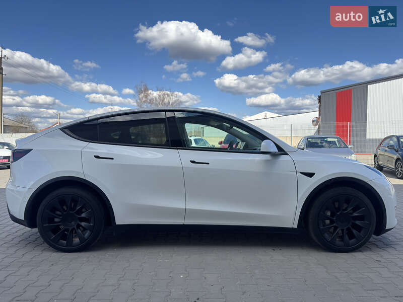 Внедорожник / Кроссовер Tesla Model Y 2020 в Луцке