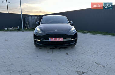 Позашляховик / Кросовер Tesla Model Y 2023 в 