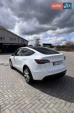 Внедорожник / Кроссовер Tesla Model Y 2022 в 