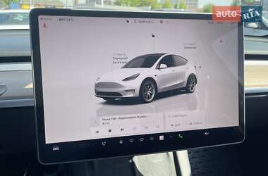 Позашляховик / Кросовер Tesla Model Y 2023 в 