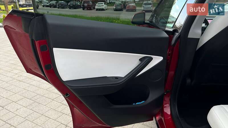 Внедорожник / Кроссовер Tesla Model Y 2021 в Львове фото 21 Внедорожник / Кроссовер Tesla Model Y 2021 в Львове