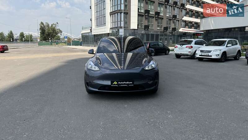 Внедорожник / Кроссовер Tesla Model Y 2021 в Киеве