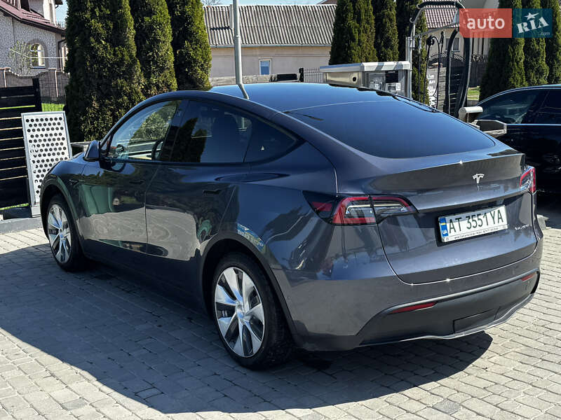 Внедорожник / Кроссовер Tesla Model Y 2022 в Ивано-Франковске