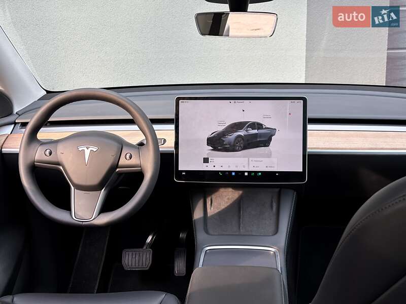 Внедорожник / Кроссовер Tesla Model Y 2024 в Киеве фото 18 Внедорожник / Кроссовер Tesla Model Y 2024 в Киеве