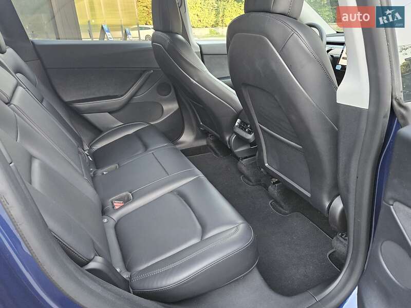 Внедорожник / Кроссовер Tesla Model Y 2021 в Обухове