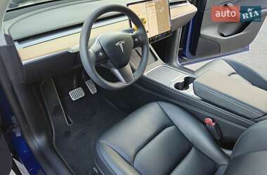 Внедорожник / Кроссовер Tesla Model Y 2021 в 