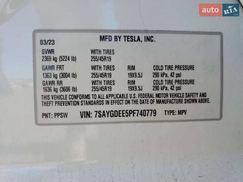 Внедорожник / Кроссовер Tesla Model Y 2023 в Киеве