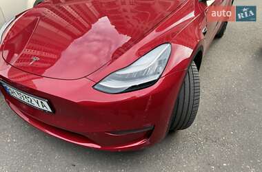 Внедорожник / Кроссовер Tesla Model Y 2020 в 