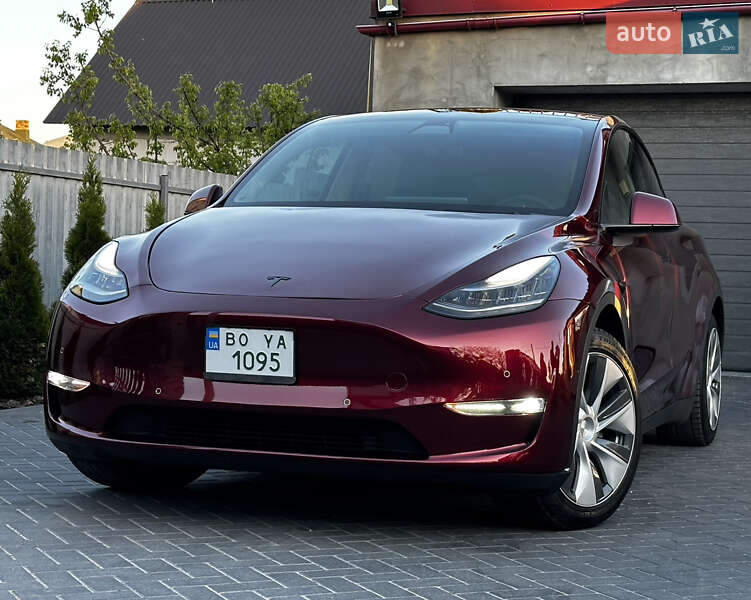Tesla Model Y 2020