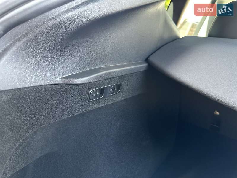 Внедорожник / Кроссовер Tesla Model Y 2024 в Коростене фото 34 Внедорожник / Кроссовер Tesla Model Y 2024 в Коростене