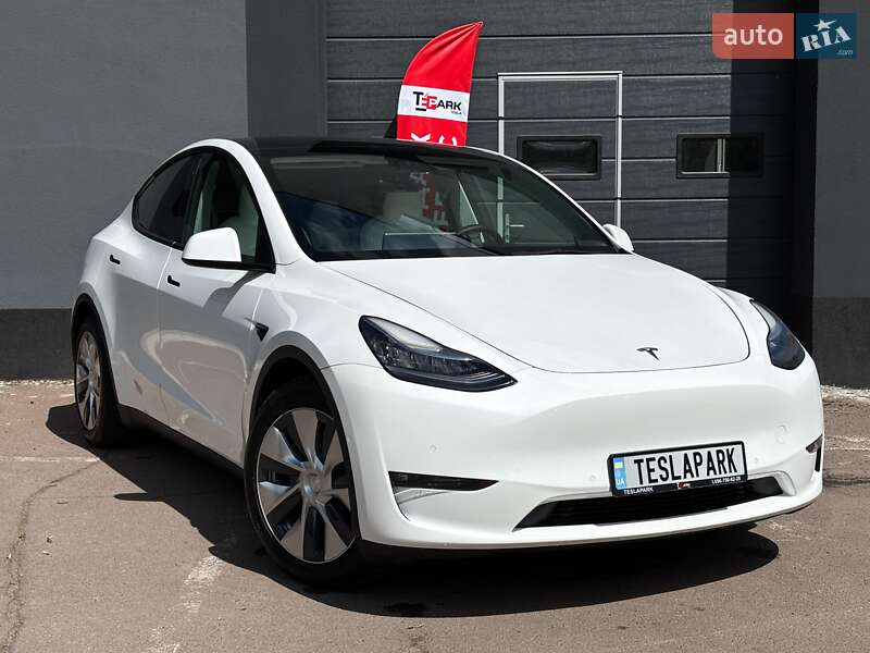 Внедорожник / Кроссовер Tesla Model Y 2022 в Киеве