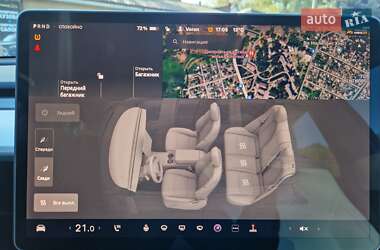 Позашляховик / Кросовер Tesla Model Y 2022 в 