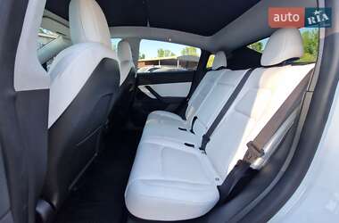 Позашляховик / Кросовер Tesla Model Y 2022 в 