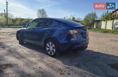 Внедорожник / Кроссовер Tesla Model Y 2022 в 