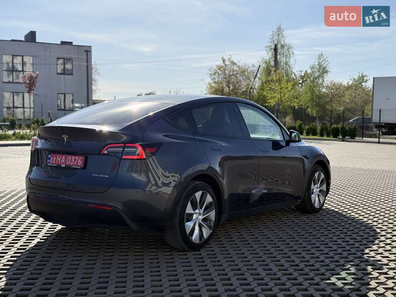 Внедорожник / Кроссовер Tesla Model Y 2020 в Луцке