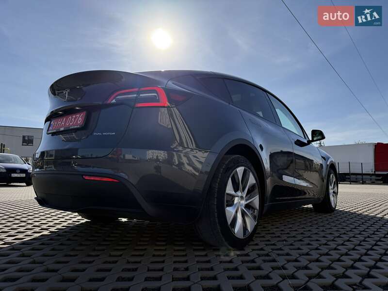 Внедорожник / Кроссовер Tesla Model Y 2020 в Луцке