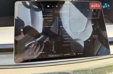 Внедорожник / Кроссовер Tesla Model Y 2020 в 
