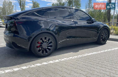 Внедорожник / Кроссовер Tesla Model Y 2022 в 
