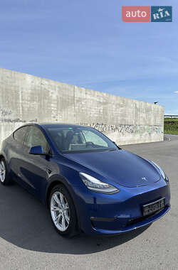 Tesla Model Y 2023 Tesla Model Y 2023