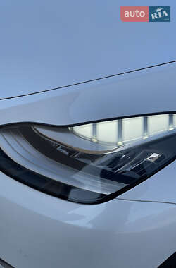 Внедорожник / Кроссовер Tesla Model Y 2020 в 