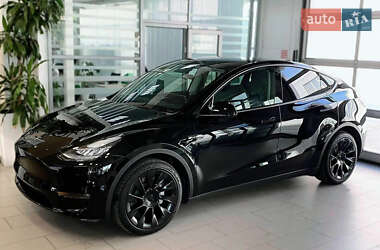 Tesla Model Y 2023 Tesla Model Y 2023