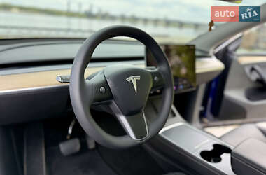 Внедорожник / Кроссовер Tesla Model Y 2023 в 
