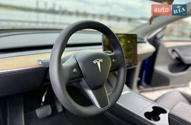 Внедорожник / Кроссовер Tesla Model Y 2023 в 