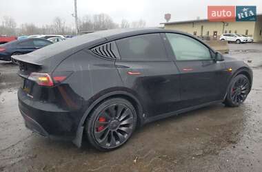 Позашляховик / Кросовер Tesla Model Y 2022 в 