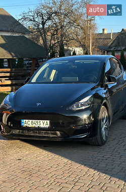 Tesla Model Y 2022