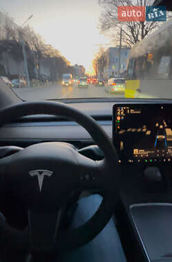 Внедорожник / Кроссовер Tesla Model Y 2022 в 