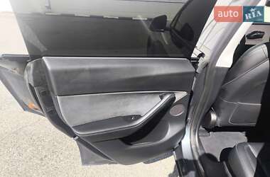 Внедорожник / Кроссовер Tesla Model Y 2022 в 