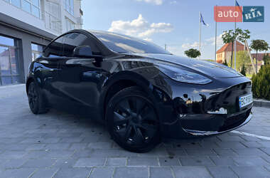 Позашляховик / Кросовер Tesla Model Y 2024 в Трускавці