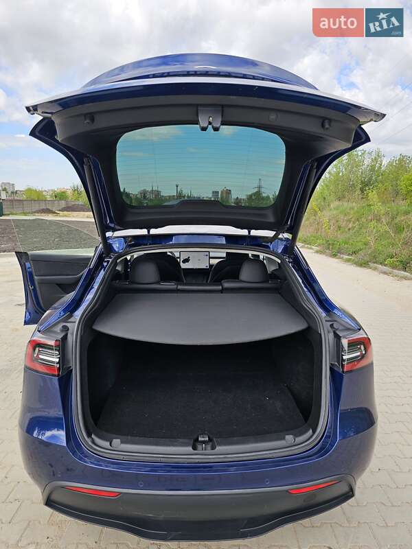 Позашляховик / Кросовер Tesla Model Y 2022 в Львові фото 10 Позашляховик / Кросовер Tesla Model Y 2022 в Львові