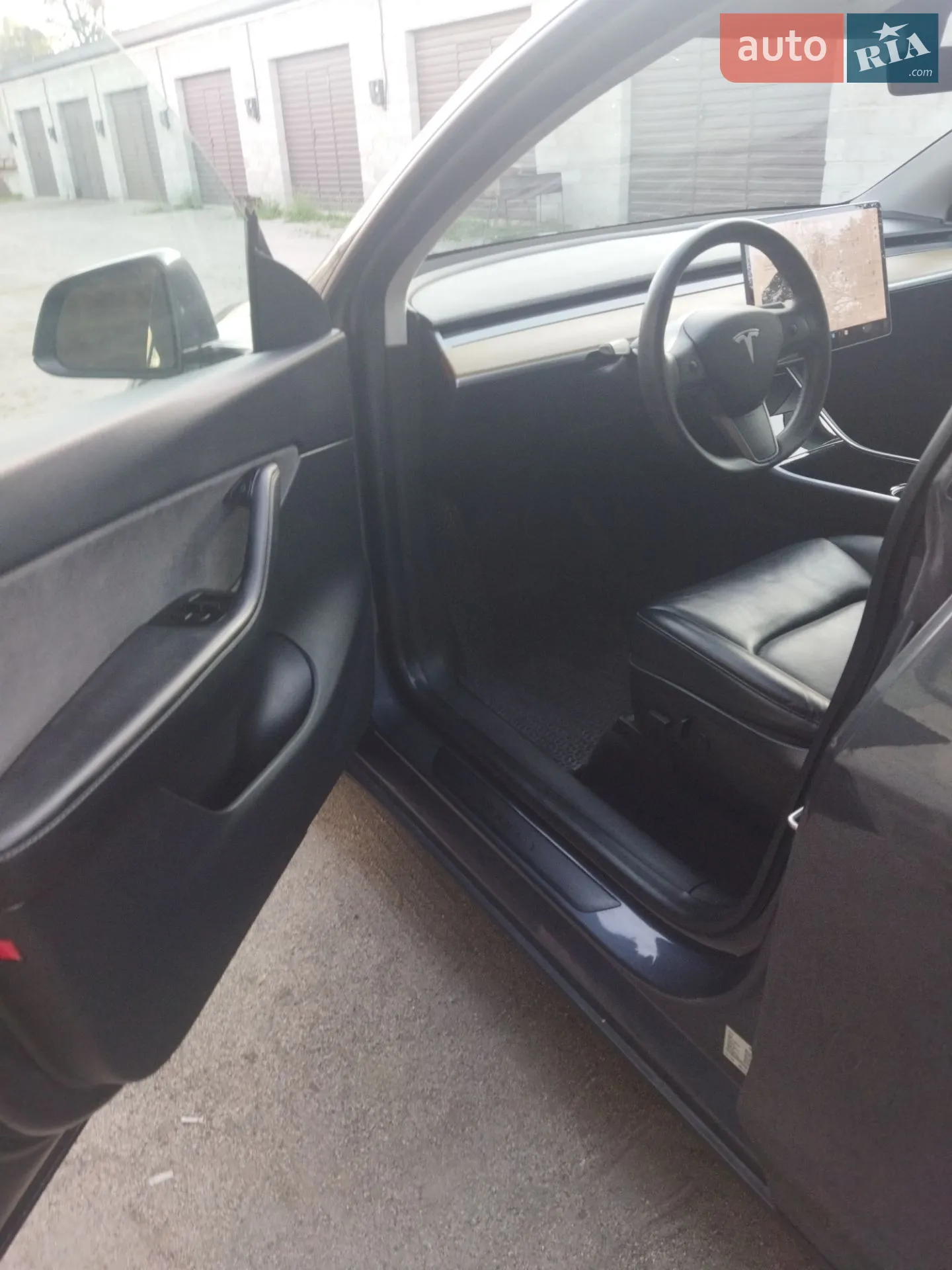 2020 Tesla Model Y - мініатюра 18