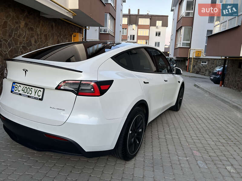 Внедорожник / Кроссовер Tesla Model Y 2020 в Львове