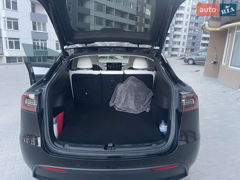 Позашляховик / Кросовер Tesla Model Y 2022 в Тернополі