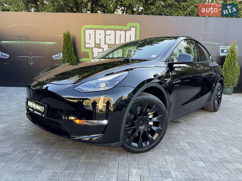 Внедорожник / Кроссовер Tesla Model Y 2023 в Киеве