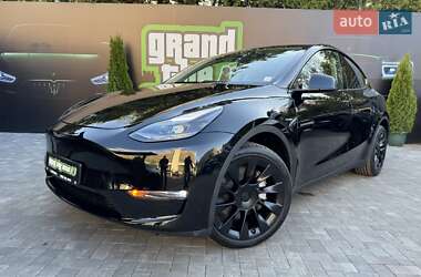 Внедорожник / Кроссовер Tesla Model Y 2023 в 