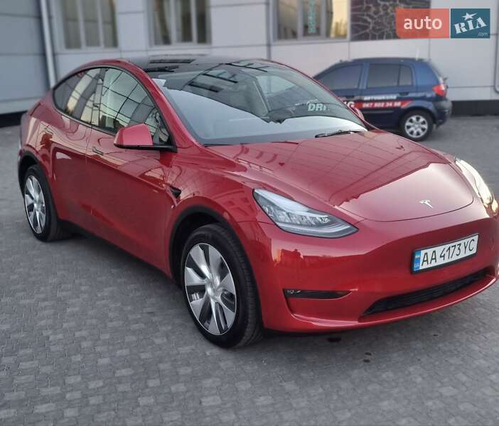 Внедорожник / Кроссовер Tesla Model Y 2023 в Василькове