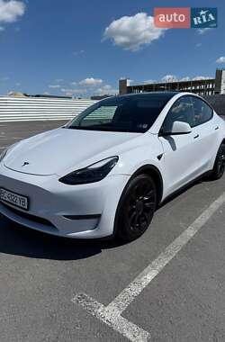 Внедорожник / Кроссовер Tesla Model Y 2022 в Львове