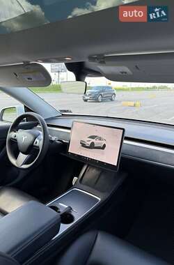 Внедорожник / Кроссовер Tesla Model Y 2022 в 