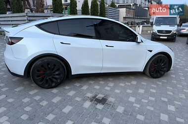 Внедорожник / Кроссовер Tesla Model Y 2022 в 